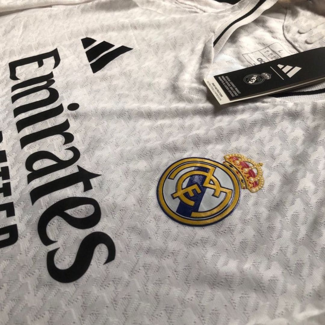 Camiseta Real Madrid™ 2024-2025