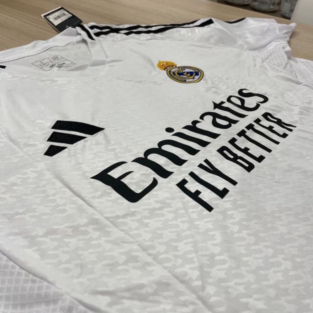 Camiseta Real Madrid™ 2024-2025